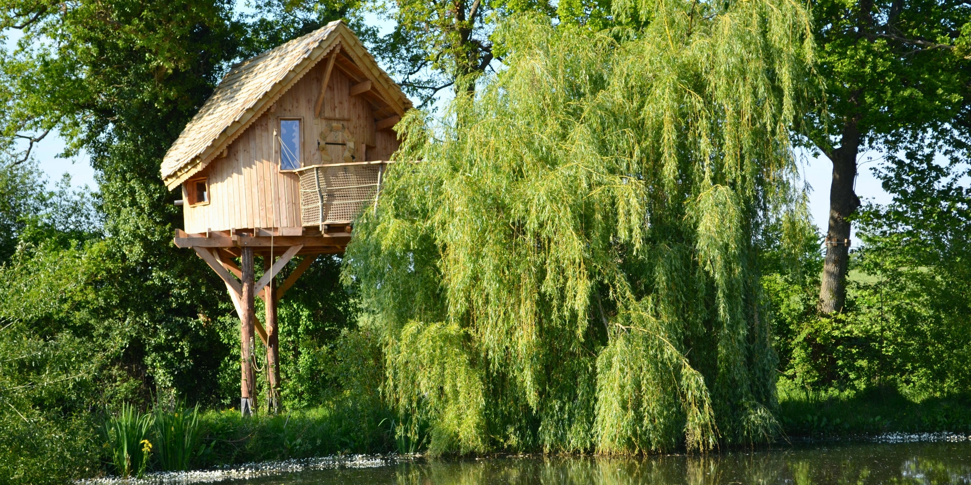 CABANES DE FRANCE